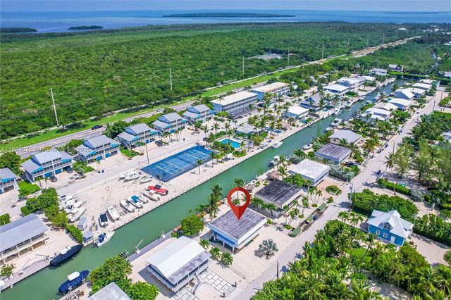 126 Columbus Dr, Islamorada, FL 33036