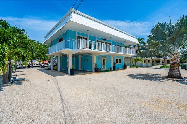 126 Columbus Dr, Islamorada, FL 33036