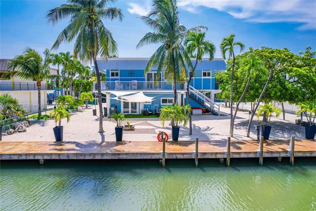 126 Columbus Dr, Islamorada, FL 33036