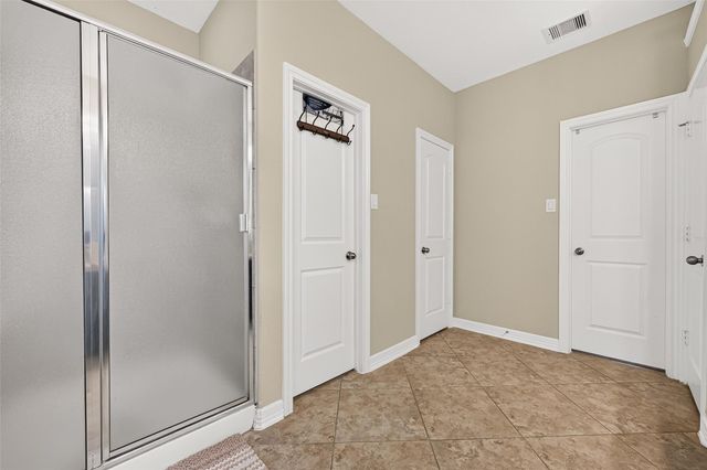5703 Flagstone Pass Court, Sugar Land, TX 77479