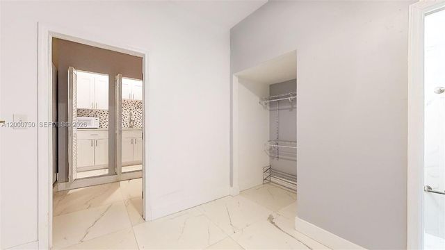 16247 SW 92nd Ter B, Miami, FL 33196