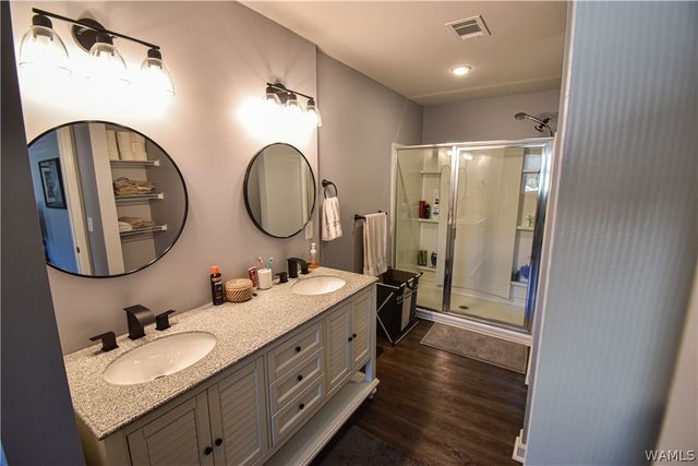 4535 Smithfield, Northport, AL 35473