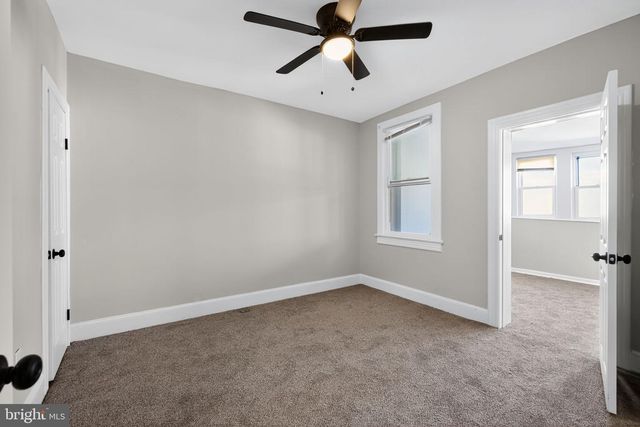 909 DECATUR ST NW, Washington, DC 20011