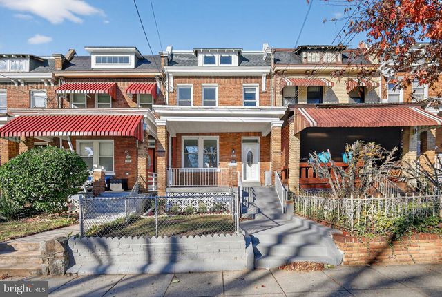 909 DECATUR ST NW, Washington, DC 20011