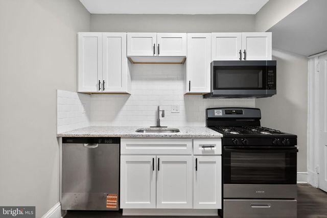 909 DECATUR ST NW, Washington, DC 20011