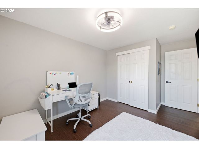 51673 Se 3RD St, Scappoose, OR 97056