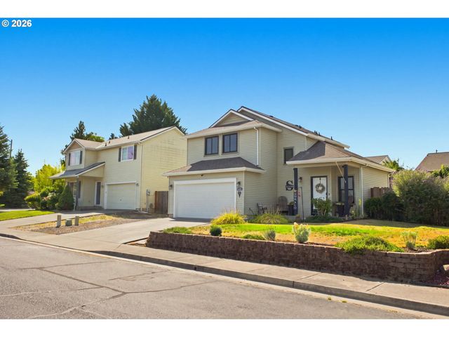 51673 Se 3RD St, Scappoose, OR 97056