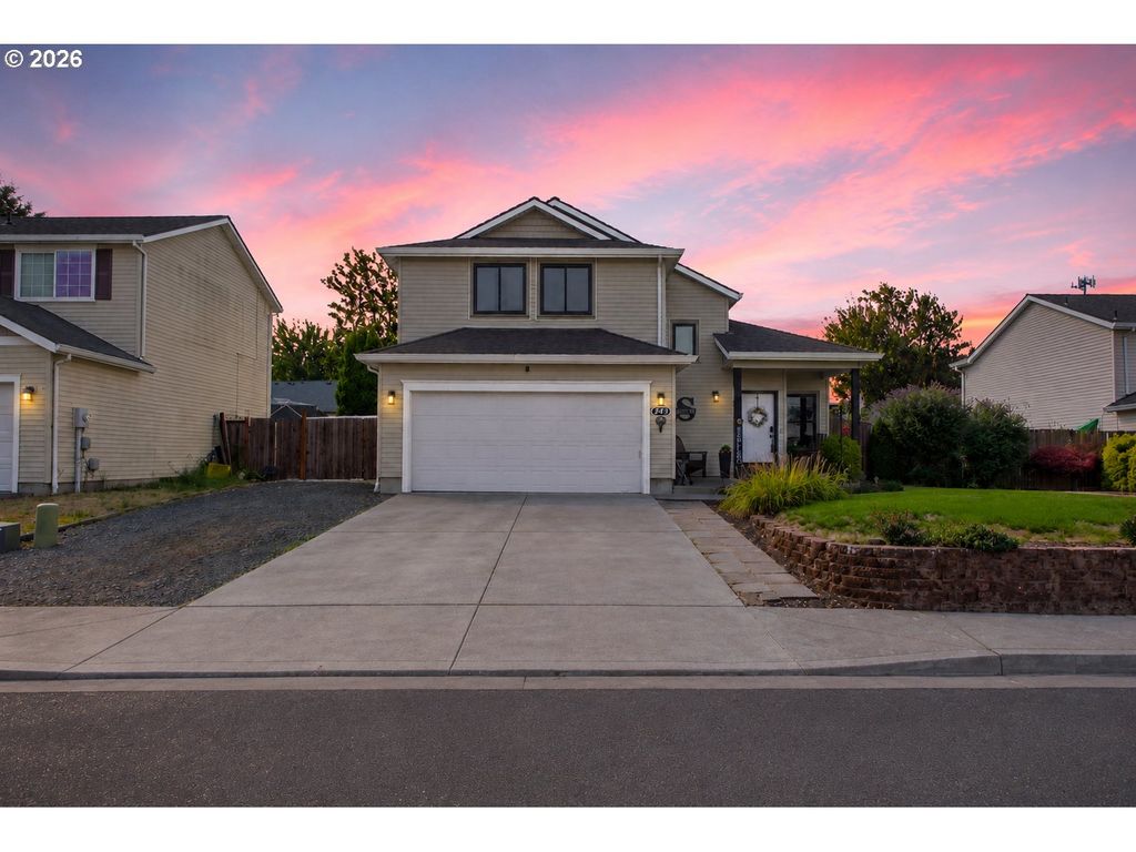51673 Se 3RD St, Scappoose, OR 97056
