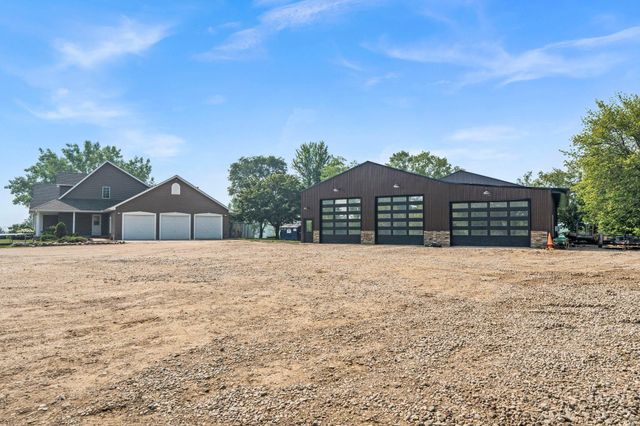 8785 E 275th Street, Elko New Market, MN 55020