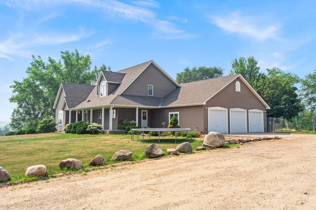 8785 E 275th Street, Elko New Market, MN 55020