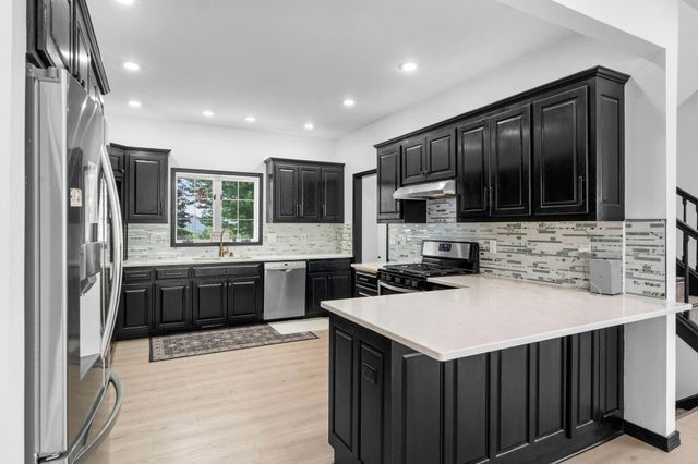 8785 E 275th Street, Elko New Market, MN 55020