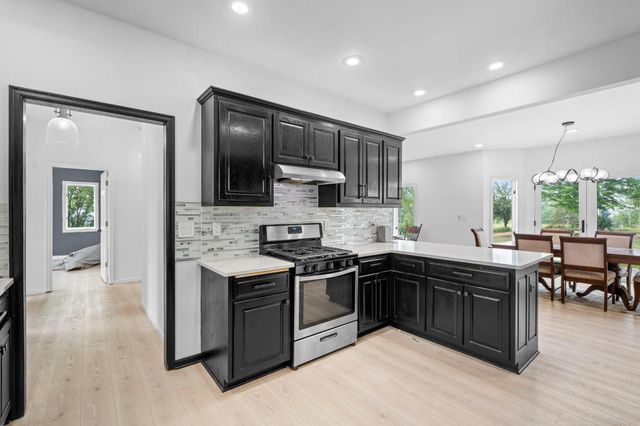 8785 E 275th Street, Elko New Market, MN 55020