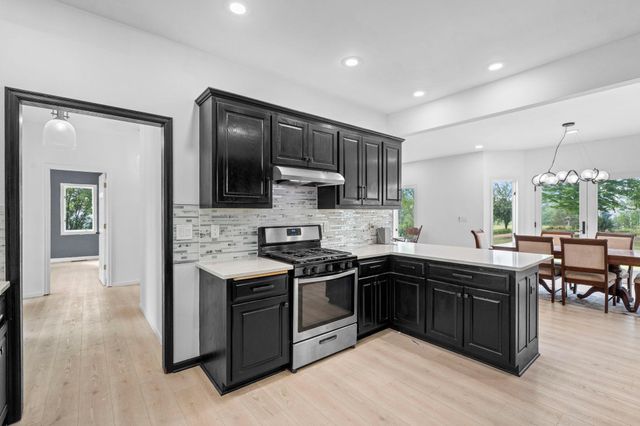 8785 E 275th Street, Elko New Market, MN 55020