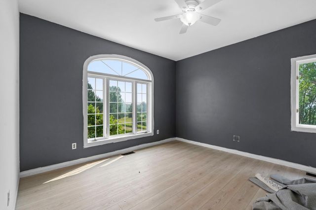 8785 E 275th Street, Elko New Market, MN 55020