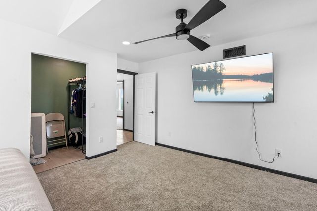 8785 E 275th Street, Elko New Market, MN 55020