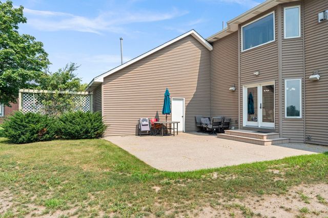 8785 E 275th Street, Elko New Market, MN 55020