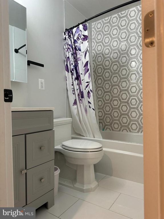 Image 12 of property listing at 11155 COLUMBIA PIKE #58, Silver Spring, MD 20901