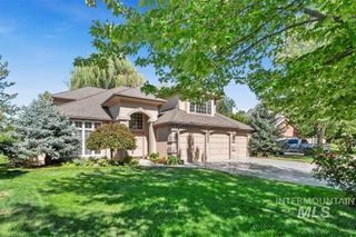 8504 W Pool Ct, Garden City, ID 83714