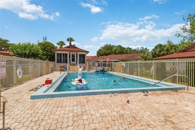 74 S MARBRISA WAY, Kissimmee, FL 34743