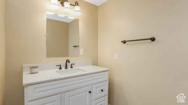 4878 S 3450 W, Roy, UT 84067