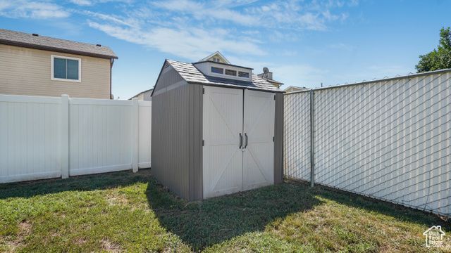 4878 S 3450 W, Roy, UT 84067