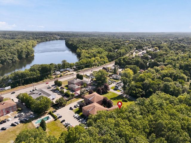 13 Cross Street 11, Chelmsford, MA 01863