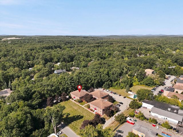 13 Cross Street 11, Chelmsford, MA 01863