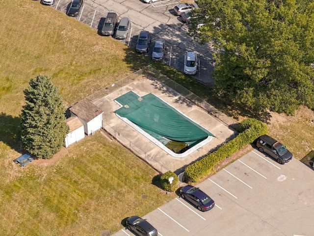13 Cross Street 11, Chelmsford, MA 01863