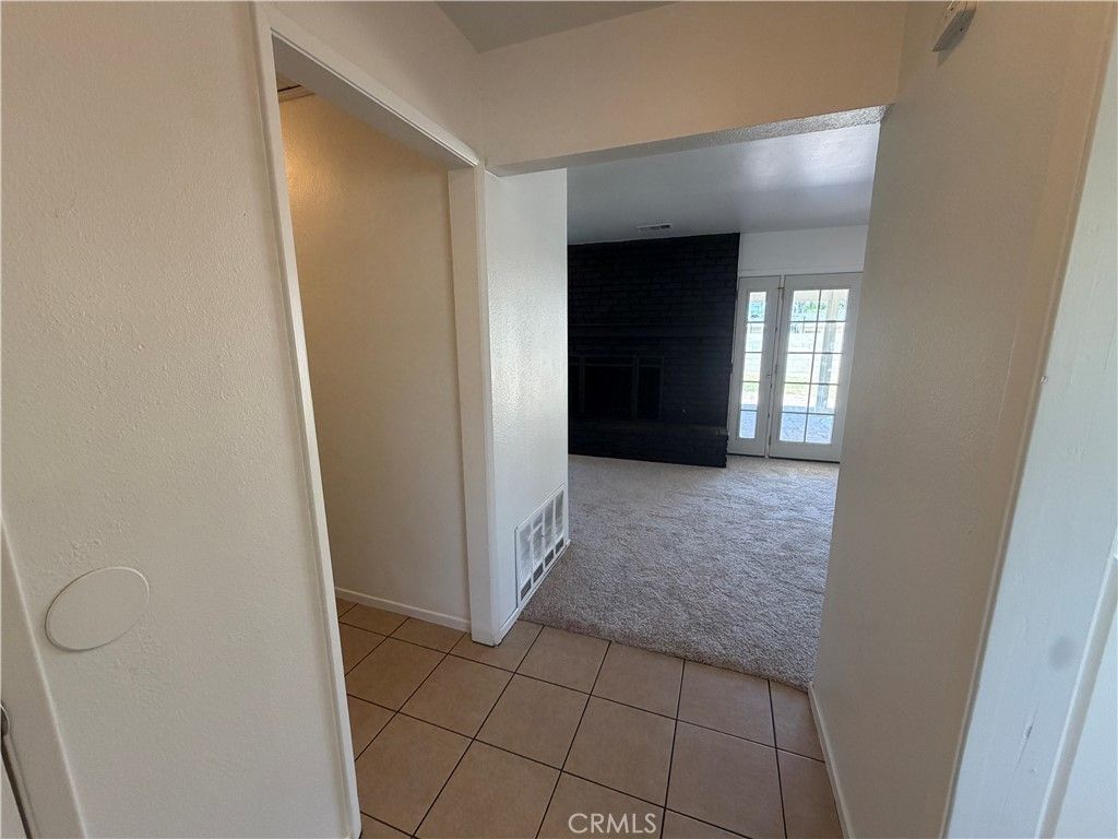 8005 Garfield Street, Riverside, CA 92504 — photo 4