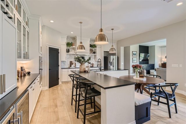 113 Vista View Trail TRL, Spicewood, TX 78669