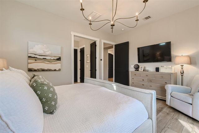 113 Vista View Trail TRL, Spicewood, TX 78669