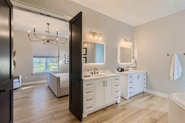 113 Vista View Trail TRL, Spicewood, TX 78669