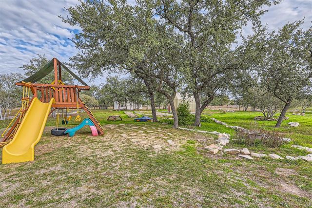 113 Vista View Trail TRL, Spicewood, TX 78669