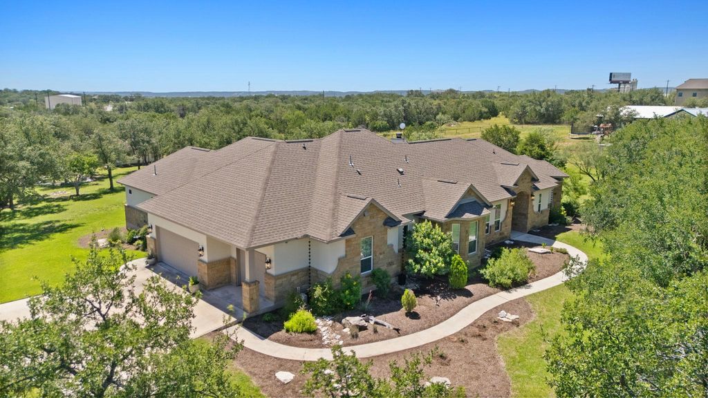113 Vista View Trail TRL, Spicewood, TX 78669
