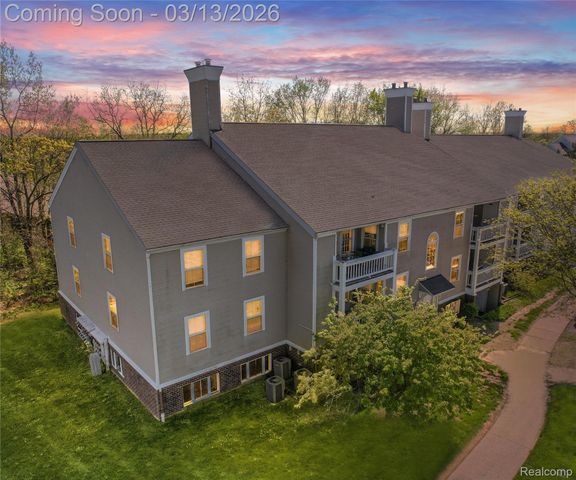 101 Fieldcrest St 204, Ann Arbor, MI 48103