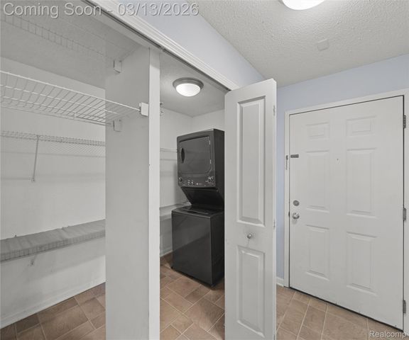 101 Fieldcrest St 204, Ann Arbor, MI 48103