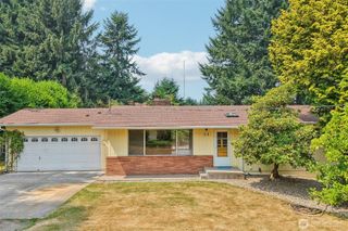 31 Cedar Gates Road, Longview, WA 98632