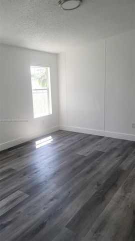 220 NE 12th Avenue 72, Homestead, FL 33030