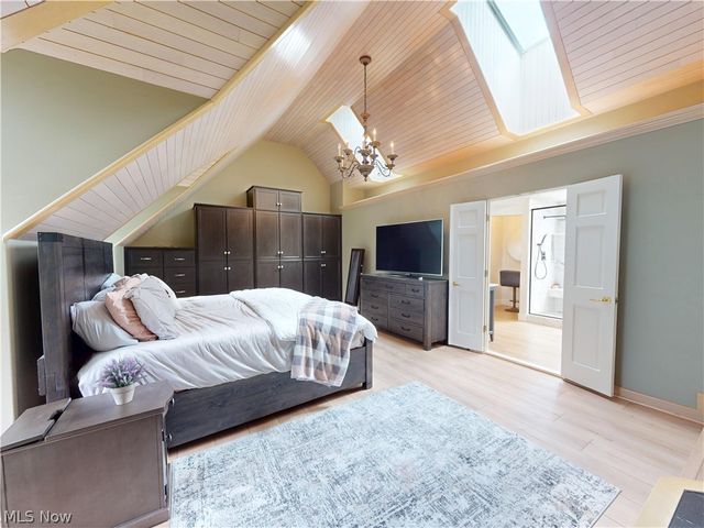11205 Hampton Ridge Drive, Chardon, OH 44024