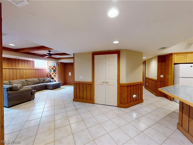 11205 Hampton Ridge Drive, Chardon, OH 44024
