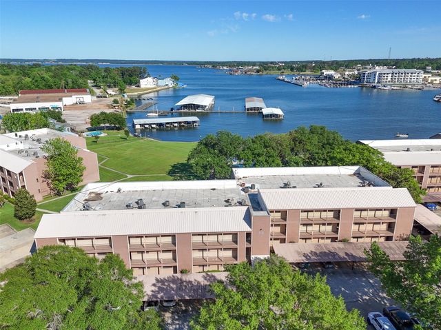15575 Marina Drive 123A, Conroe, TX 77356
