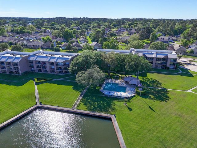 15575 Marina Drive 123A, Conroe, TX 77356