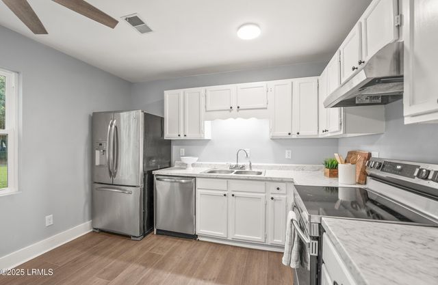 5617 Frederick Drive, Beaufort, SC 29906