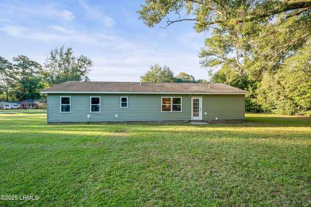5617 Frederick Drive, Beaufort, SC 29906