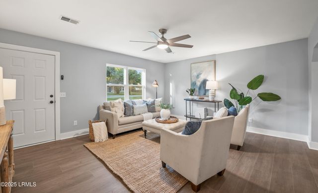 5617 Frederick Drive, Beaufort, SC 29906