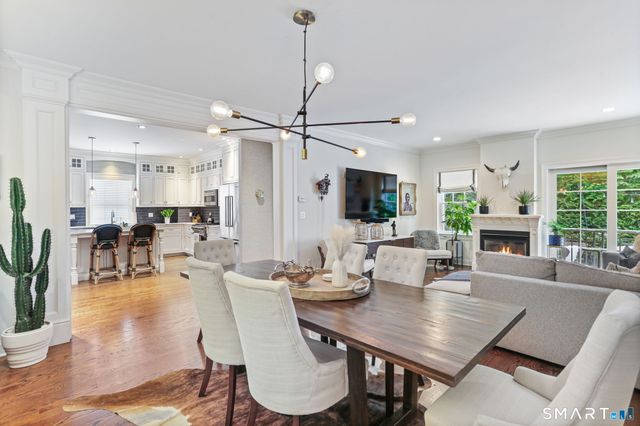 127 Spruce Street 127, Fairfield, CT 06890