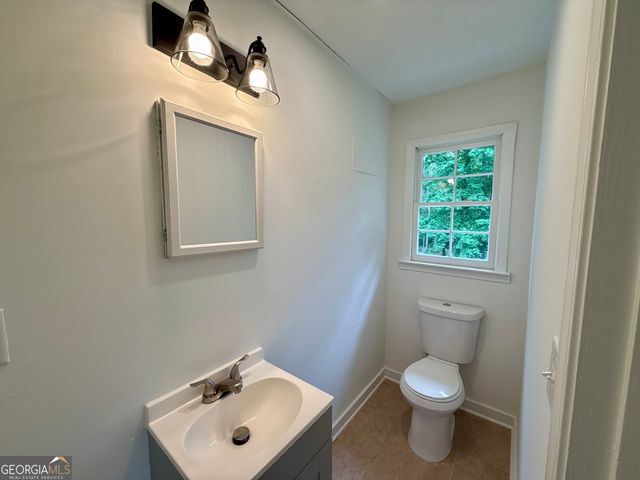 371 Church Street, Pendergrass, GA 30567