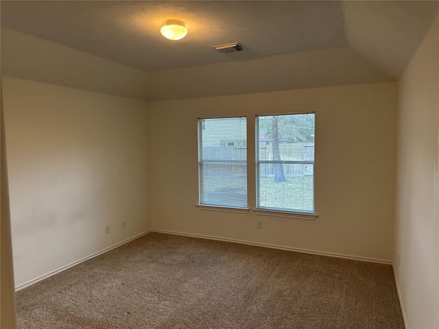 10 Druids Glen Place, The Woodlands, TX 77382