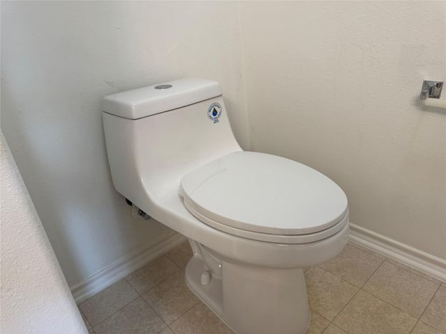 10 Druids Glen Place, The Woodlands, TX 77382