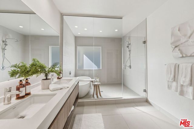 6487 Cavalleri Rd 333, Malibu, CA 90265